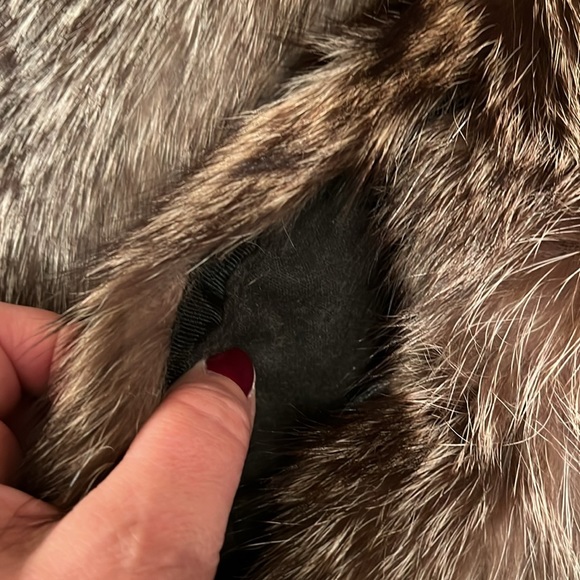 Raccoon fur coat S/M - Picture 10 of 16